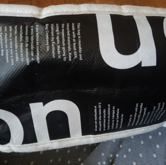 2 Lululemon bags - Picture 11 of 16